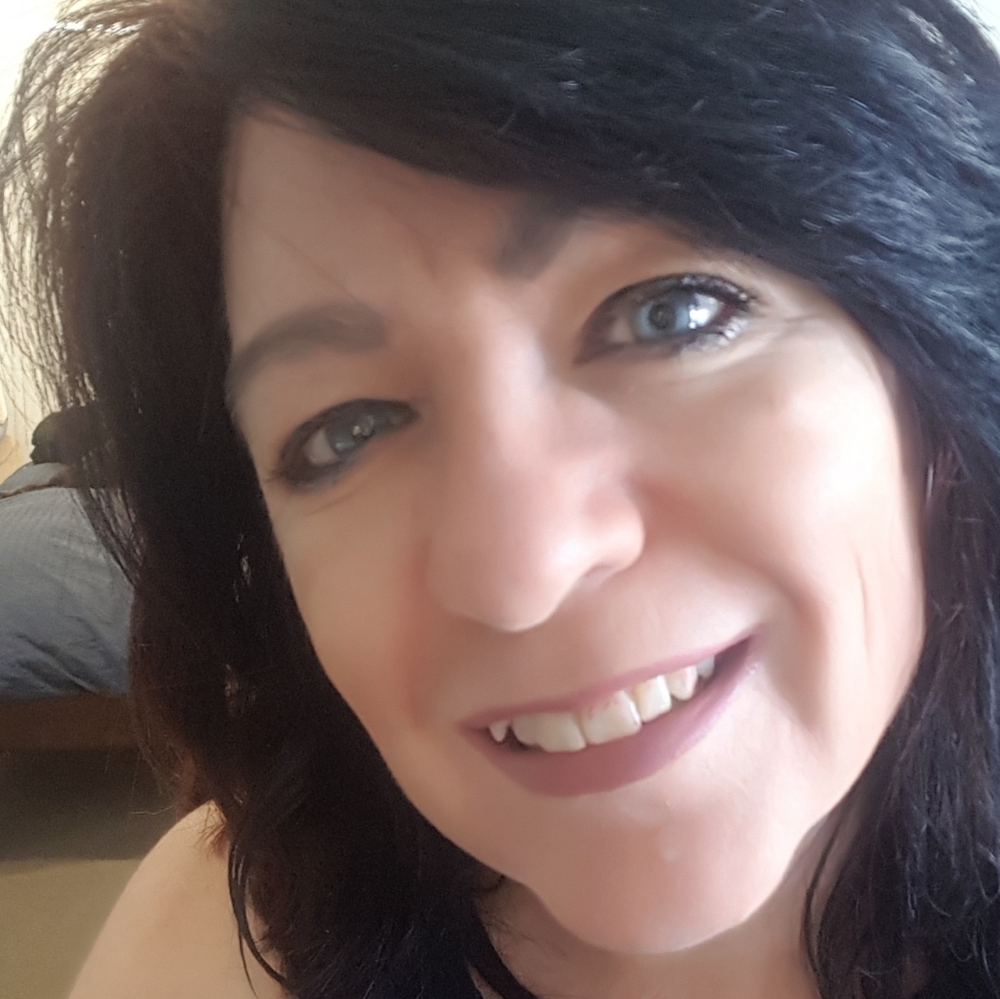 Meet your Posher, Toni